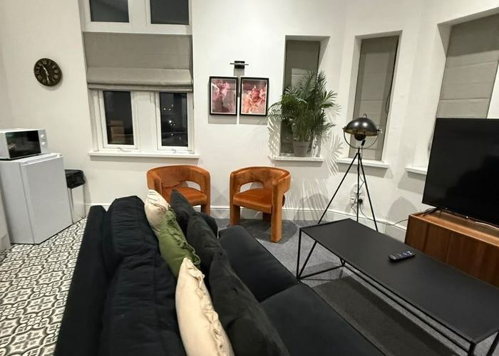 Shine On Cleaning gallery photo 11